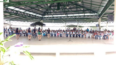 A abertura contou com uma apresentação de dança e de teatro realizada pelos alunos do CAM, sob a coordenação do coordenador de Alojamento da unidade, Jerob Yoshihiro. 