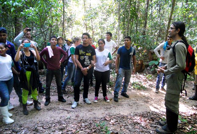 Ilha de Maracá é cenário de visita técnica realizada por alunos do Campus Amajari 