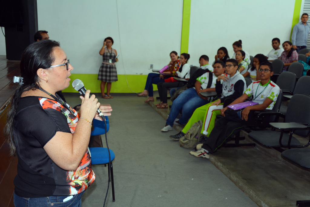 CAMPUS BOA VISTA CENTRO - Alunos e servidores escolhem integrantes da comissão eleitoral