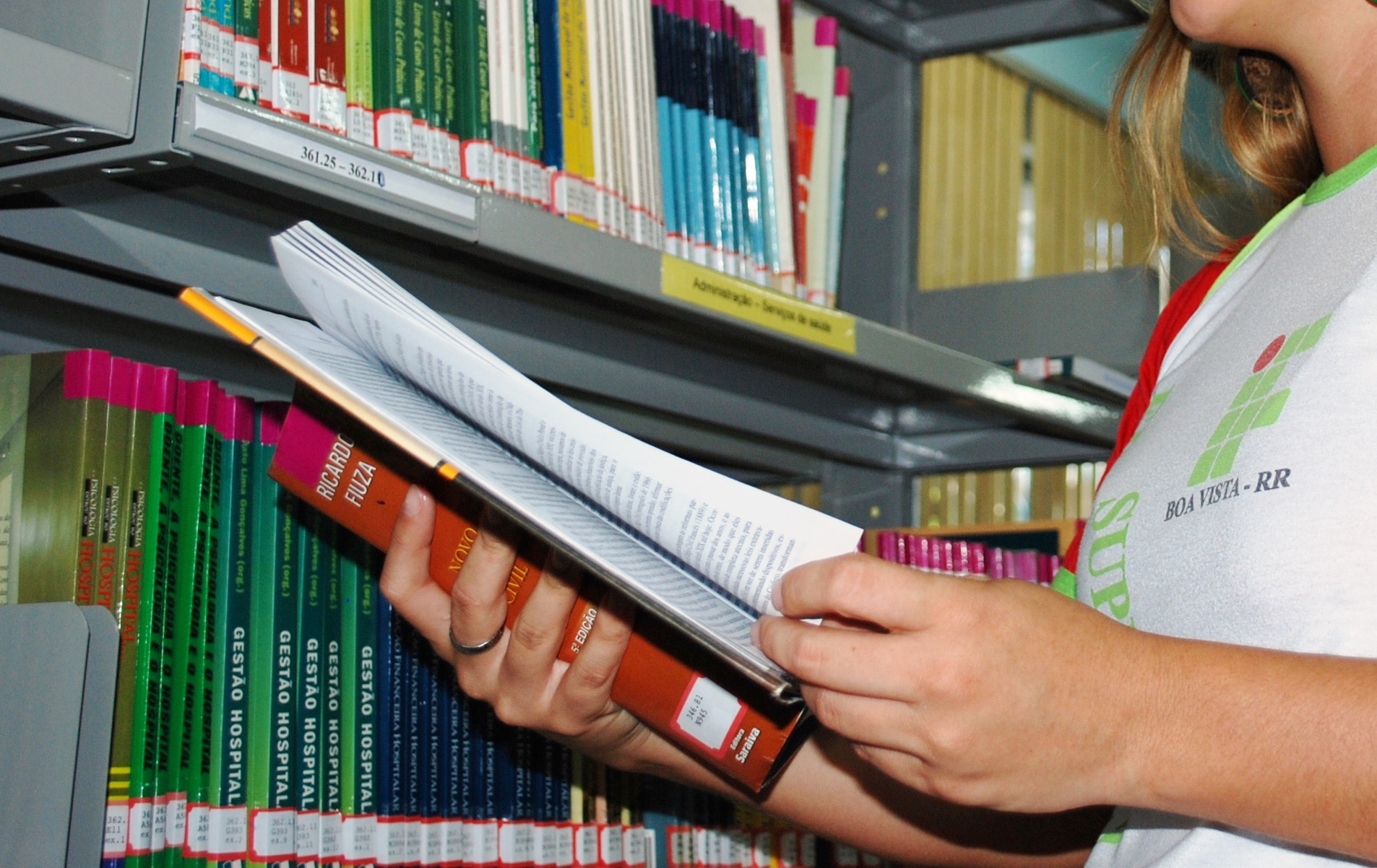 Campus Avançado Bonfim terá evento alusivo ao Dia Nacional do Livro